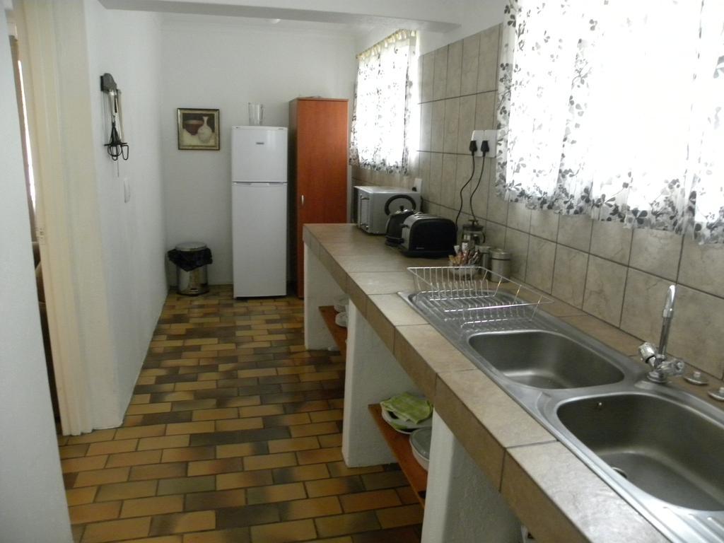 Bush Baby Glen Villa Hazyview Rom bilde